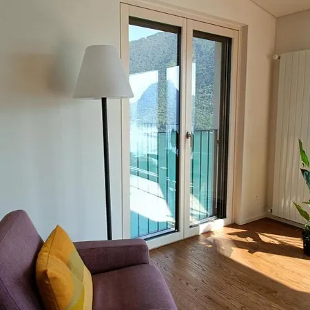 Vista Con Giardino Apartment