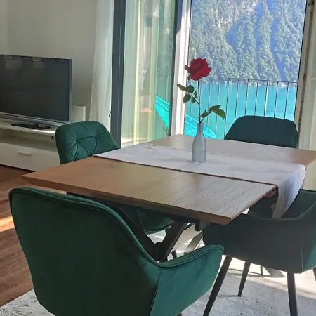 Lejlighed Vista Con Giardino Lugano